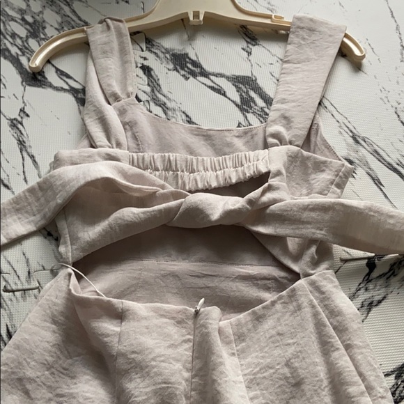 Dress - Picture 3 of 4